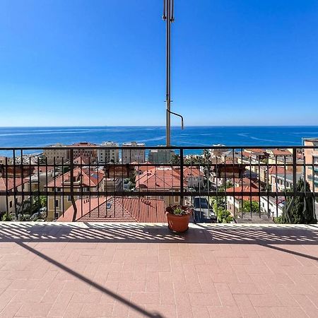 Grande Appartamento Vista Mare Varazze Eksteriør bilde