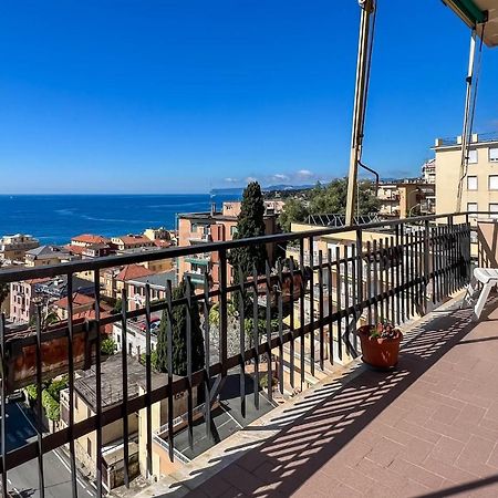 Grande Appartamento Vista Mare Varazze Eksteriør bilde