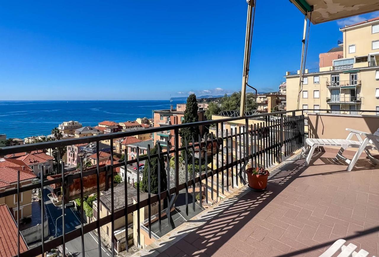 Grande Appartamento Vista Mare Varazze Eksteriør bilde