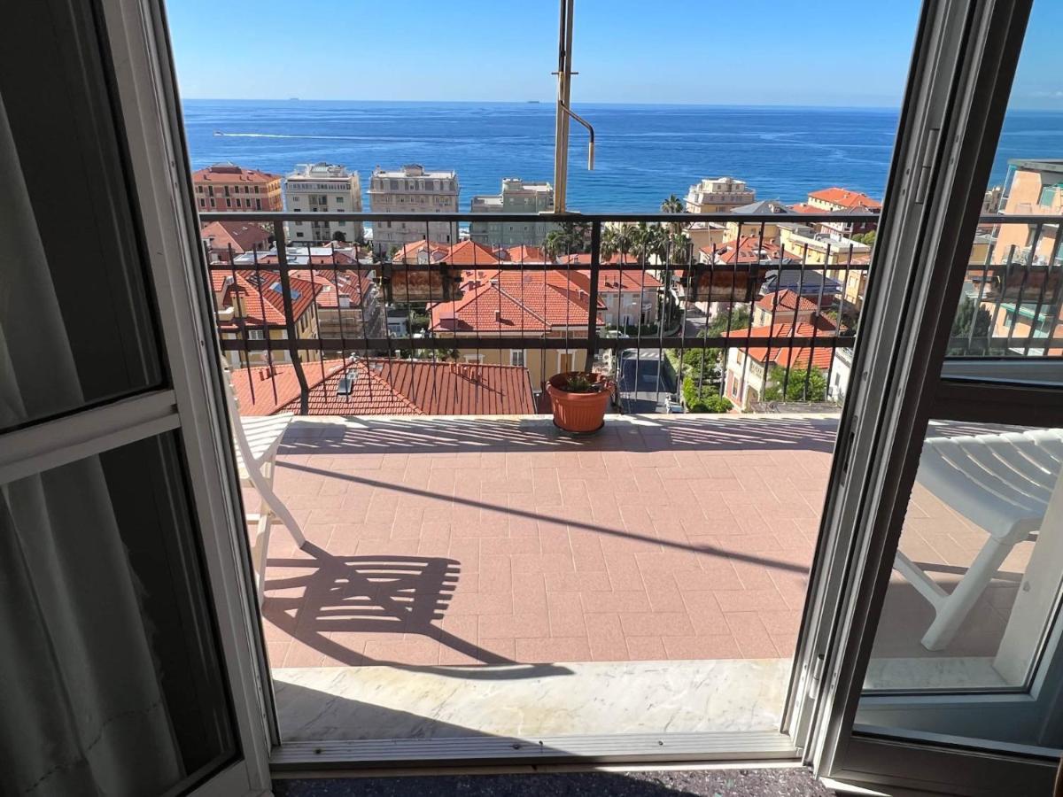 Grande Appartamento Vista Mare Varazze Eksteriør bilde